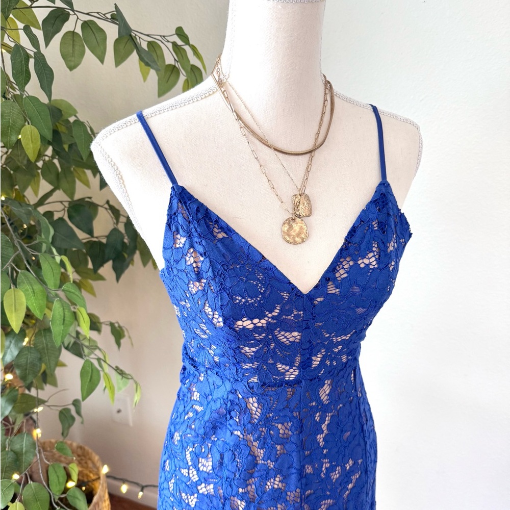 One Wish Royal Blue Lace Midi Dress, XS - Picture 3 of 10